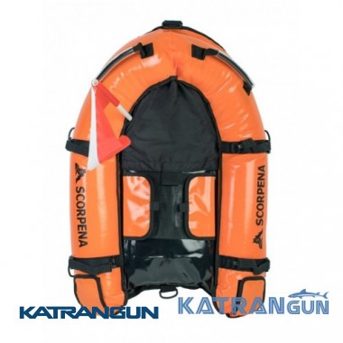 Яркий буй-лодка с флагом Scorpena D2