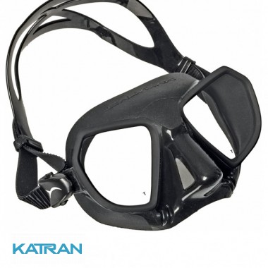 Маска для підводного полювання Salvimar Noah повністю чорна