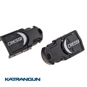 Пряжки для ласт