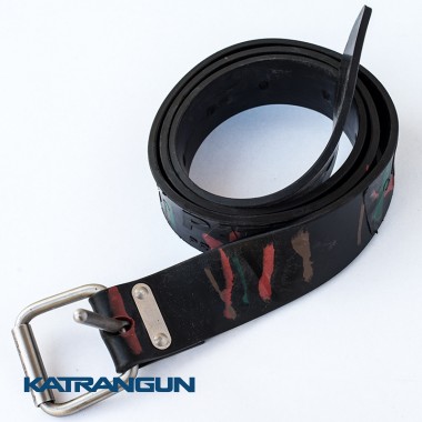 Ремень латексный Pathos с металлической пряжкой, черный камуфляж